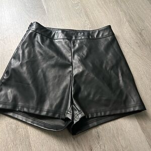 LEATHER SHORTS